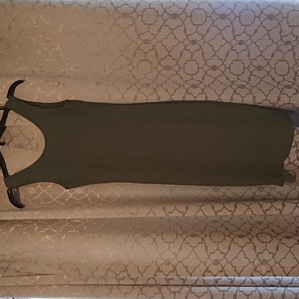 Sleeveless Midi Dress